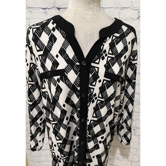 Elie McCarthy Womens Top Black White Buttondown Geometric Blouse Plus-size 2X - Picture 2 of 7